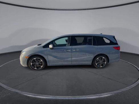 Used 2023 Honda Odyssey Elite image 5