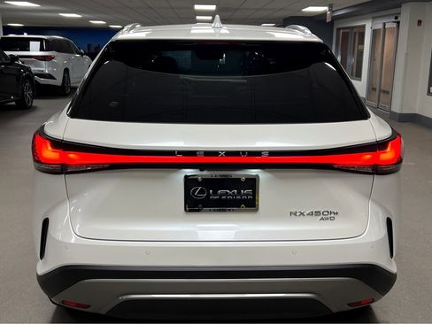 New 2026 Lexus RX 450h AWD image 6