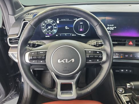 Used 2024 Kia Sportage SX FWD image 10