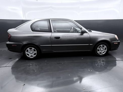 Used 2005 Hyundai Accent GT FWD image 8