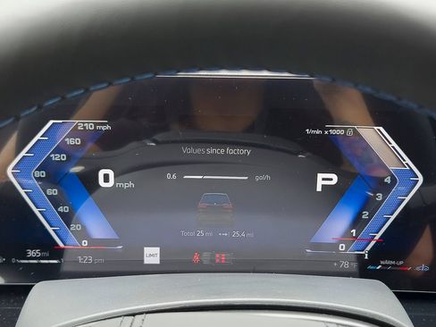 New 2026 BMW ALPINA XB7 AWD/4WD image 13