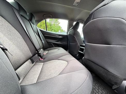 Used 2024 Toyota Camry LE FWD image 40