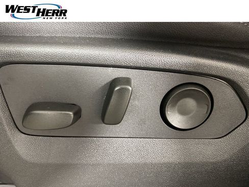 Used 2025 Chevrolet Silverado 1500 RST AWD/4WD image 16