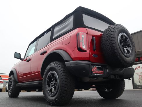 Used 2021 Ford Bronco Badlands image 18