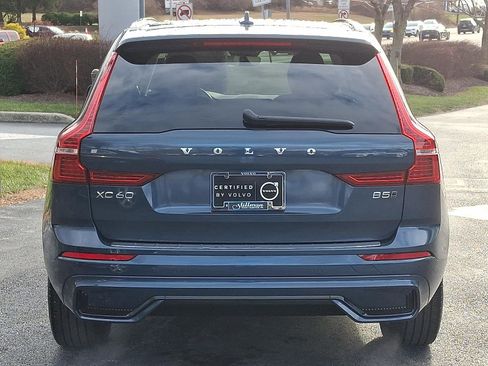 Certified 2024 Volvo XC60 B5 Core w/ Climate Package image 5