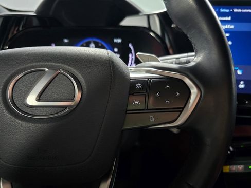 Used 2024 Lexus NX 250 FWD w/ Premium Package image 17