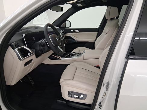 New 2026 BMW X7 xDrive40i image 5