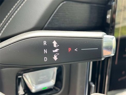 New 2025 GMC Yukon XL AT4 Ultimate image 22