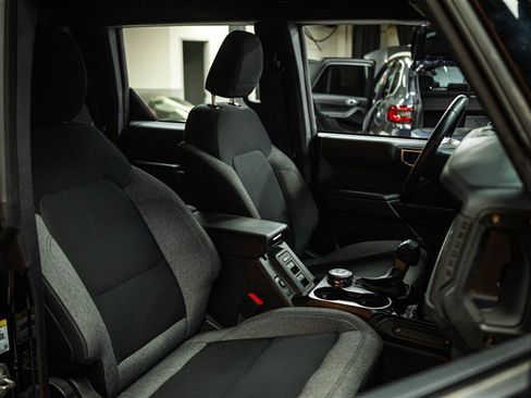 Used 2025 Ford Bronco Big Bend image 14