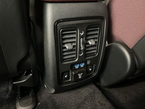 Used 2022 Dodge Durango Citadel image 29