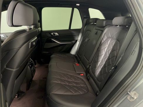 Certified 2025 BMW X5 sDrive40i w/ M Sport Package RWD image 25