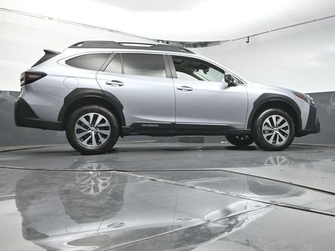 Certified 2024 Subaru Outback Premium AWD/4WD image 40