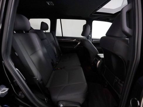 Used 2021 Lexus GX 460 Premium image 12