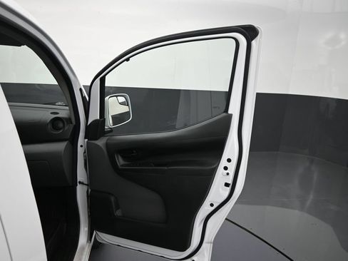 Used 2020 Nissan NV200 SV FWD image 30