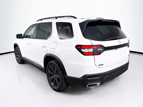 New 2025 Honda Pilot Sport image 29