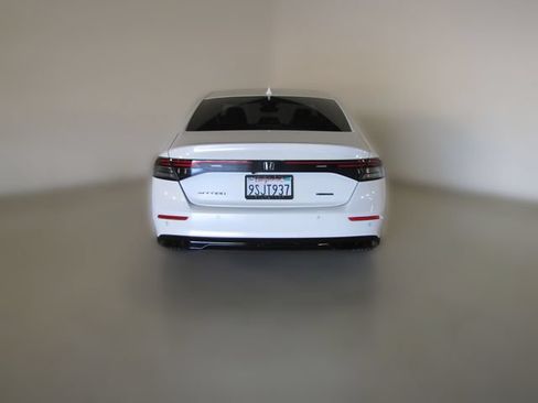 Used 2024 Honda Accord EX-L image 24