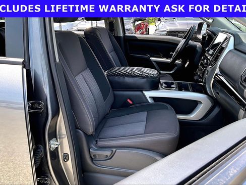 Used 2021 Nissan Titan SV w/ SV Convenience Package AWD/4WD image 7