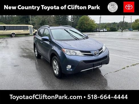 Used 2014 Toyota RAV4 XLE AWD/4WD image 1