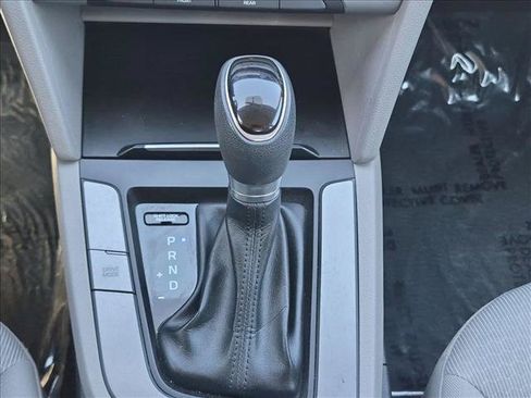 Used 2018 Hyundai Elantra SEL FWD image 12