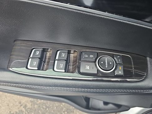Used 2019 Kia Sorento AWD w/ LX Convenience Package image 26