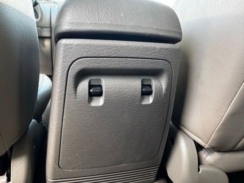 Used 2007 Jeep Liberty Limited image 12