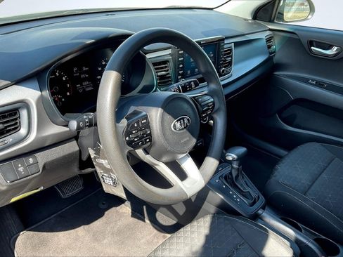 Used 2019 Kia Rio S image 14
