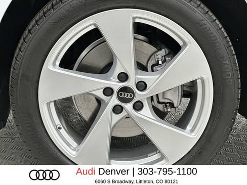 Used 2025 Audi Q5 Premium Plus w/ Premium Plus AWD/4WD image 10