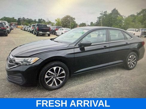 Used 2024 Volkswagen Jetta S FWD image 1