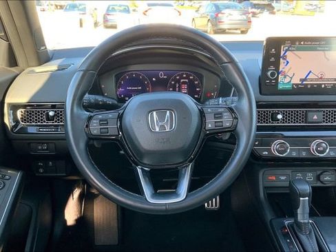 Used 2022 Honda Civic Sport Touring image 5