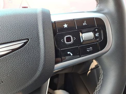 Used 2025 Genesis GV80 2.5T Standard AWD/4WD image 23