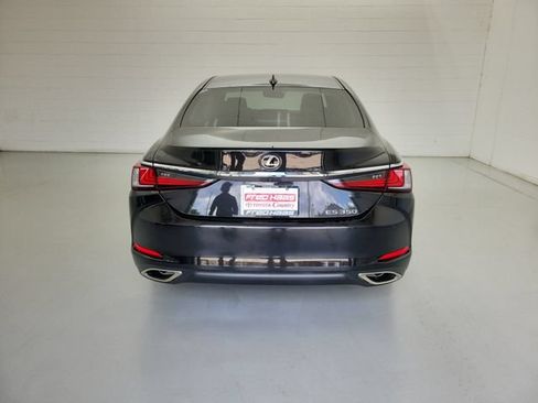 Used 2024 Lexus ES 350 w/ Premium Package FWD image 5