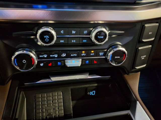 Used 2024 Ford F250 King Ranch w/ Chrome Package AWD/4WD image 14