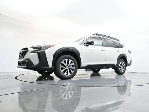 Used 2025 Subaru Outback Premium w/ Popular Package #1 AWD/4WD image 25