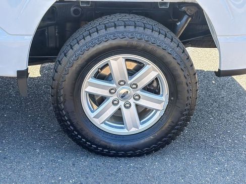 Used 2021 Ford F150 XLT w/ Trailer Tow Package image 14