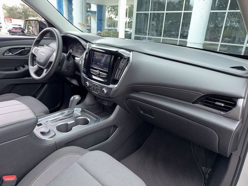 Used 2020 Chevrolet Traverse LS w/ LPO, Blackout Package image 15