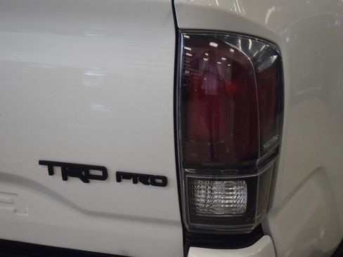 Used 2017 Toyota Tacoma TRD Pro image 53
