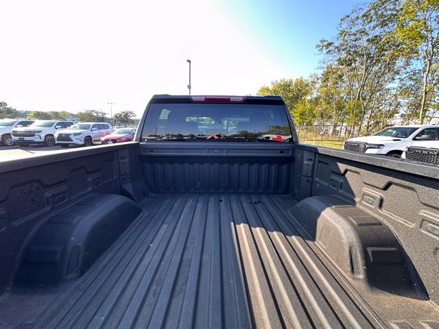 Used 2024 Chevrolet Silverado 1500 Custom Trail Boss AWD/4WD image 16