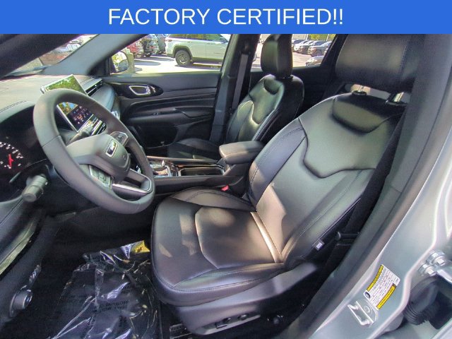 Certified 2026 Jeep Compass Limited AWD/4WD image 16