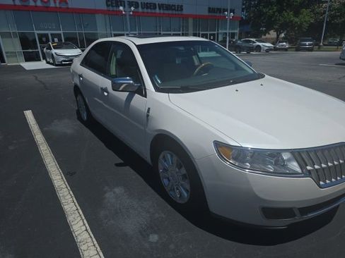 Used 2011 Lincoln MKZ FWD image 11