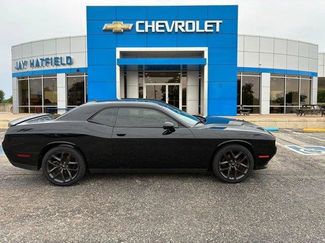 Used 2023 Dodge Challenger SXT w/ Blacktop Package RWD video 1