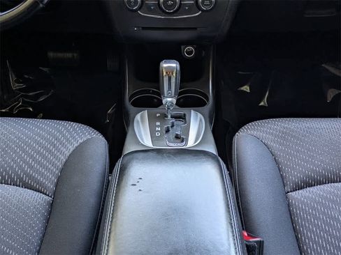 Used 2016 Dodge Journey SE w/ Flexible Seating Group image 21