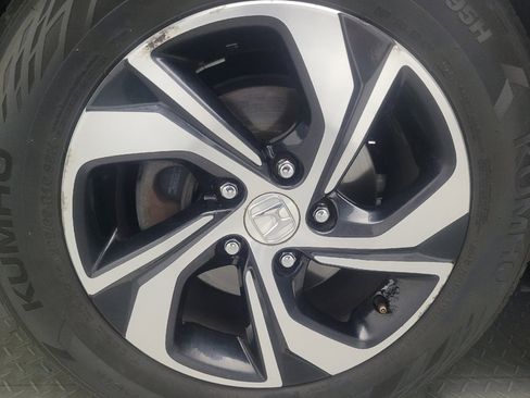 Used 2017 Honda Accord LX image 31