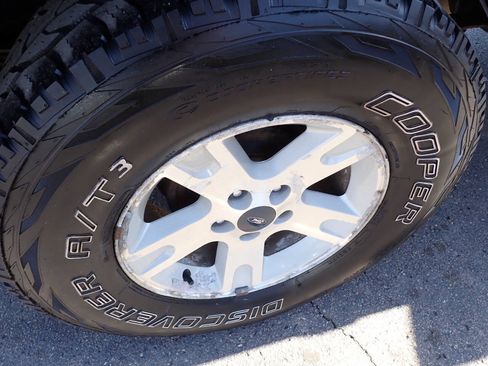 Used 2006 Ford Ranger XL AWD/4WD image 7