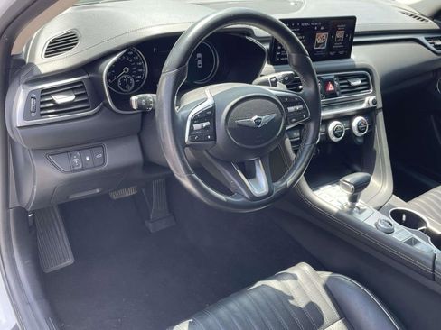 Used 2022 Genesis G70 2.0T w/ Prestige Package RWD image 9