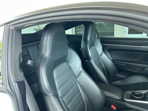 Used 2024 Porsche 911 Turbo S image 28