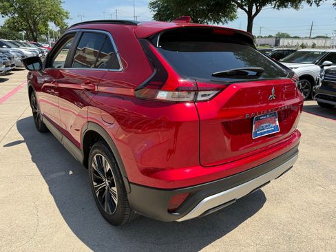 Used 2022 Mitsubishi Eclipse Cross SEL AWD/4WD image 5