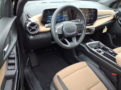 New 2026 Chevrolet Equinox ACTIV image 8