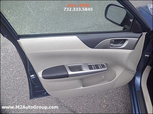 Used 2010 Subaru Impreza 2.5i Premium image 32