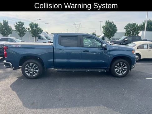 Used 2024 Chevrolet Silverado 1500 LT AWD/4WD image 2