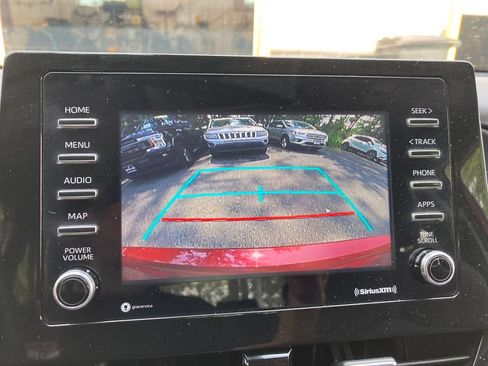 Used 2021 Toyota Camry LE FWD image 26